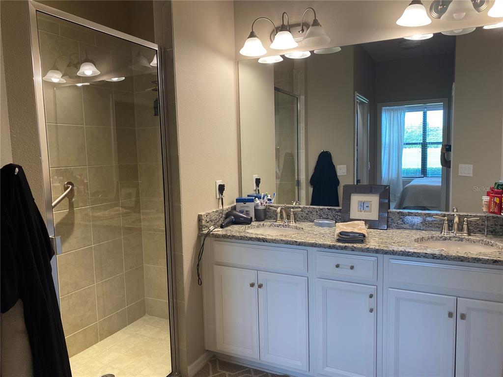 BACCIANO II AT ESPLANADE LAKEWOOD RANCH - Residential Lease
