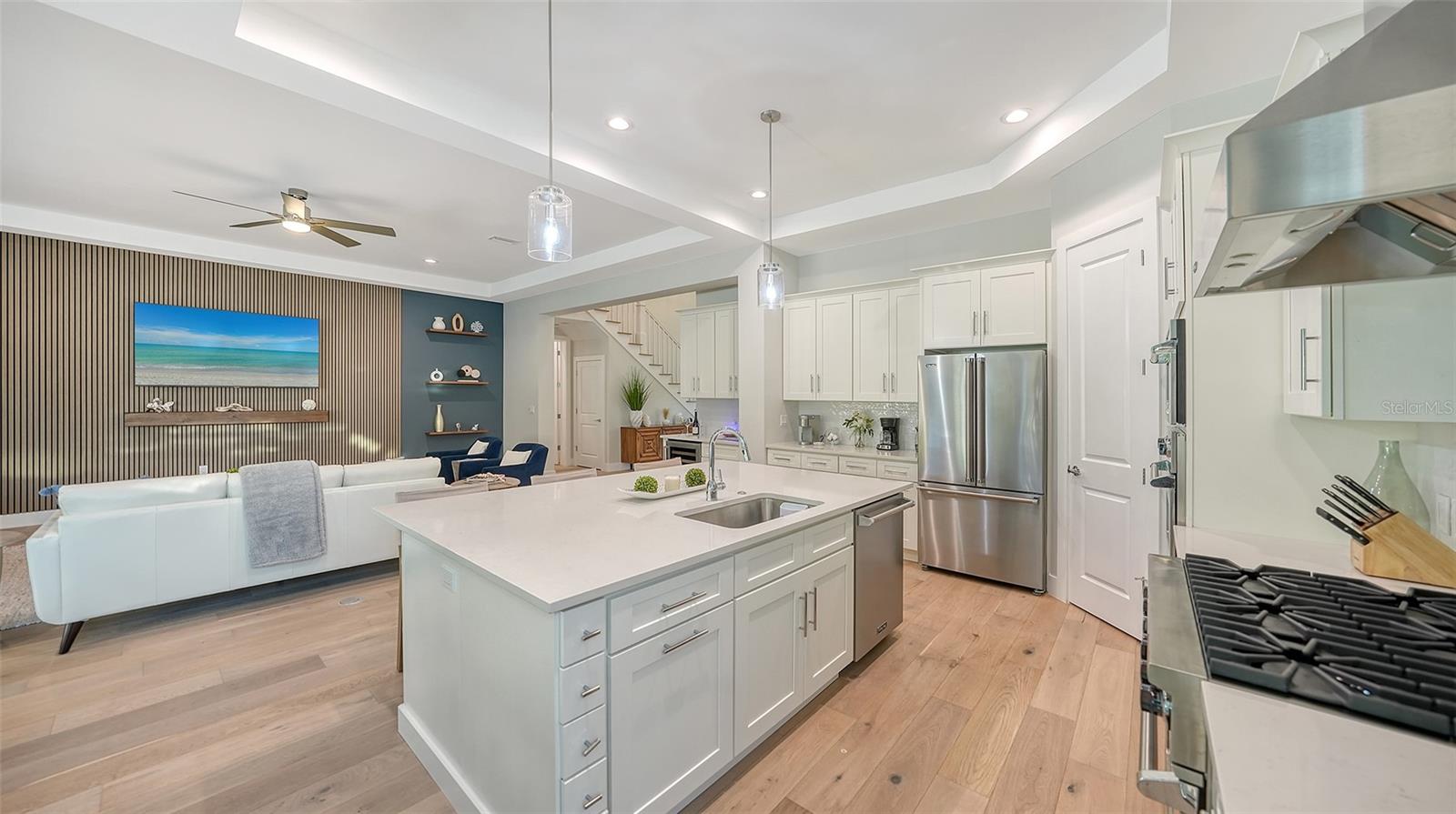 SUNSET BAY SUB - Residential