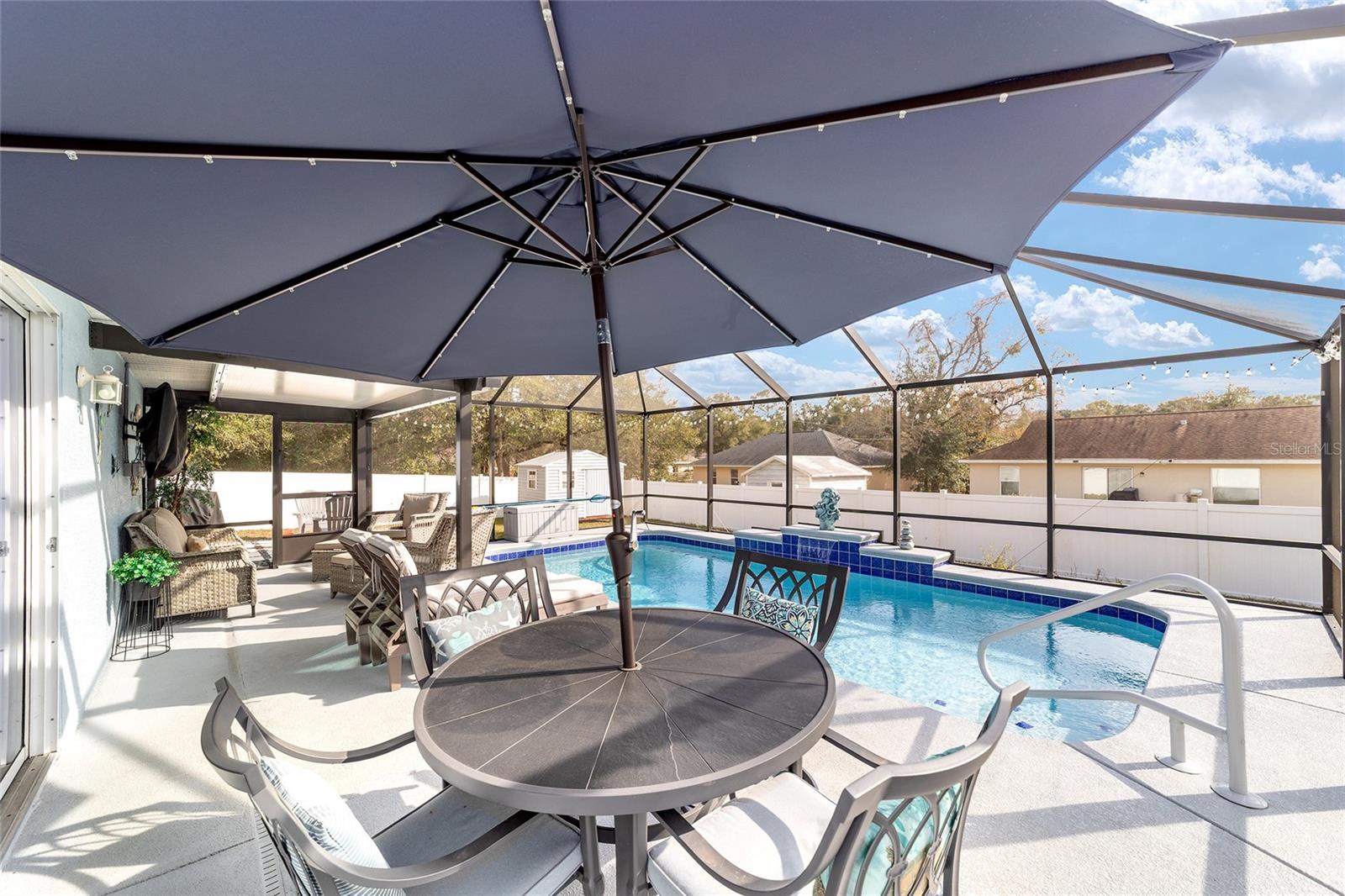 SILVER SPGS SHORES UN 18 - Residential