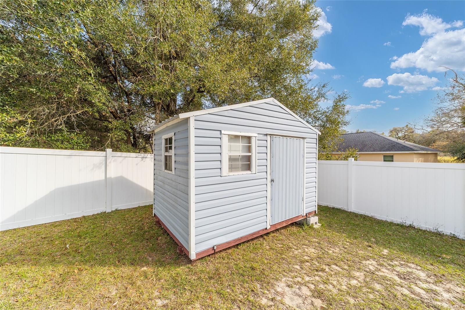 SILVER SPGS SHORES UN 18 - Residential