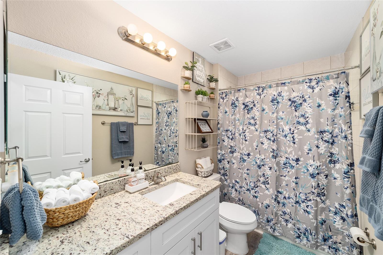 SILVER SPGS SHORES UN 18 - Residential