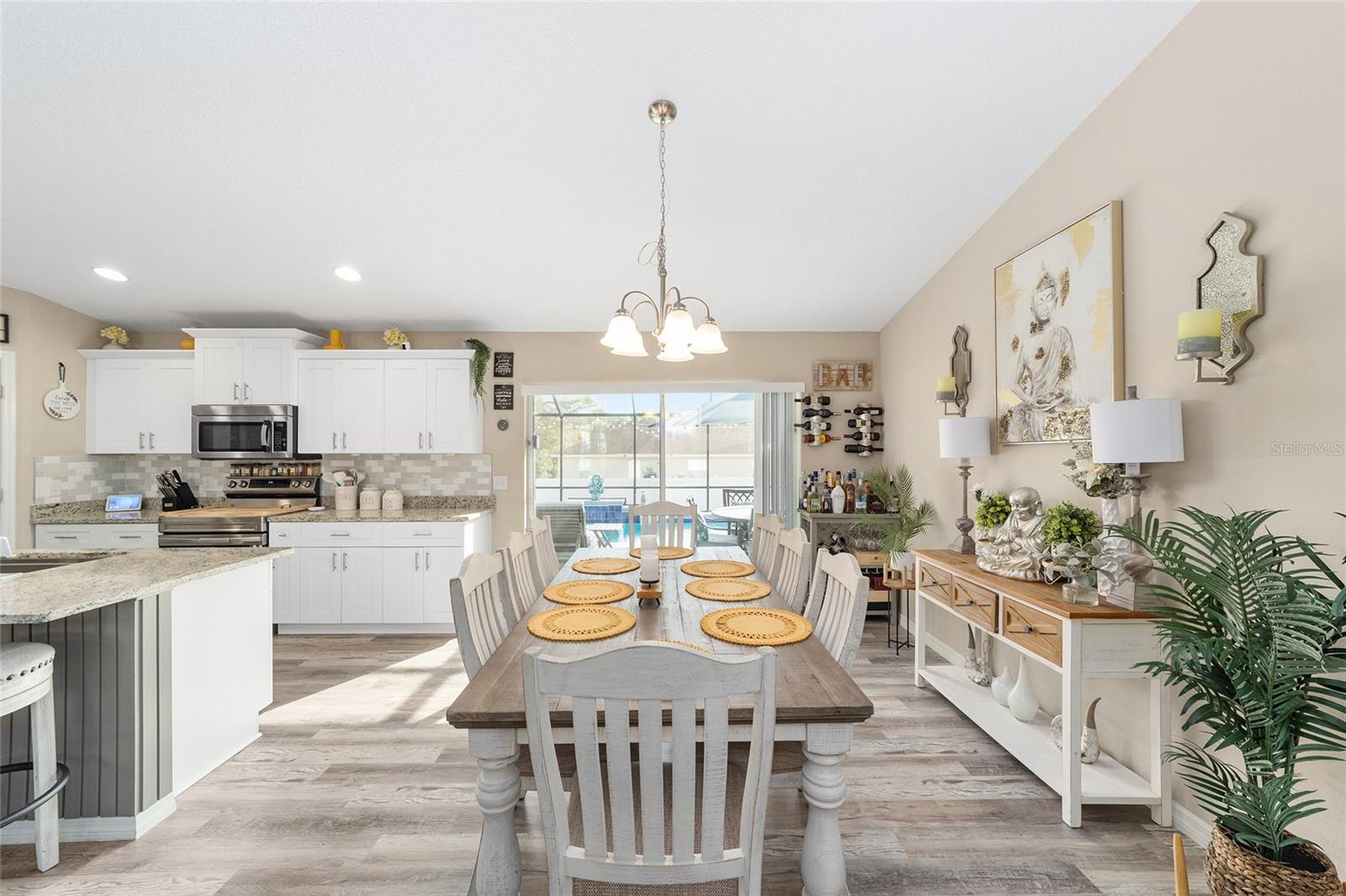 SILVER SPGS SHORES UN 18 - Residential