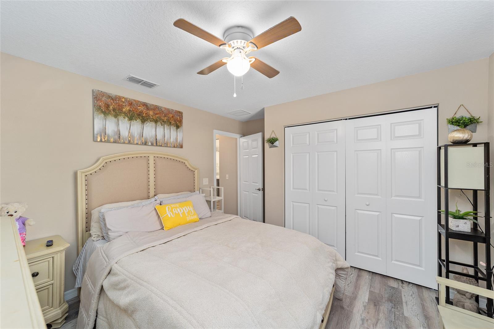 SILVER SPGS SHORES UN 18 - Residential