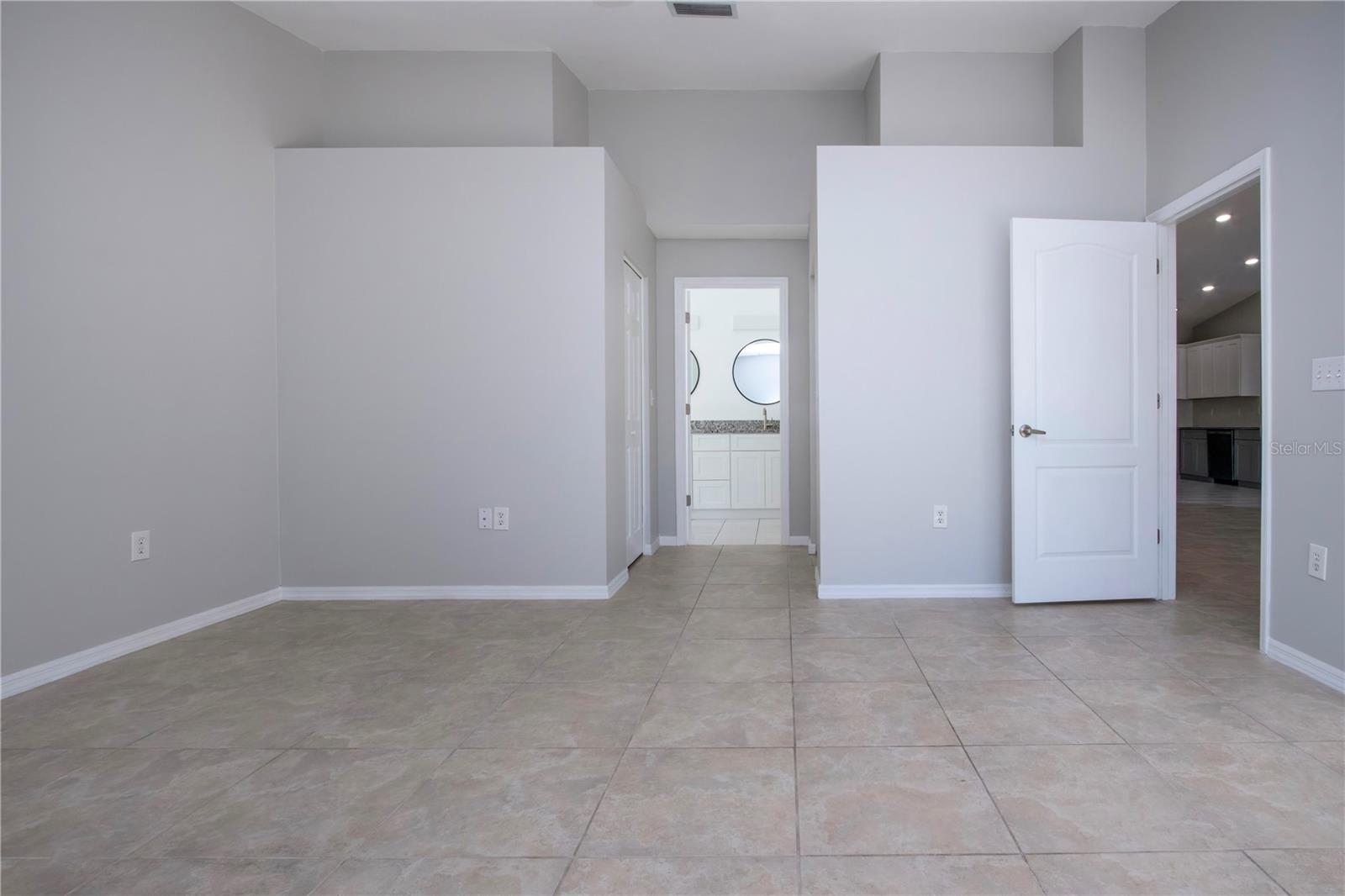 STONEYBROOK AT PALMER RANCH - Residential