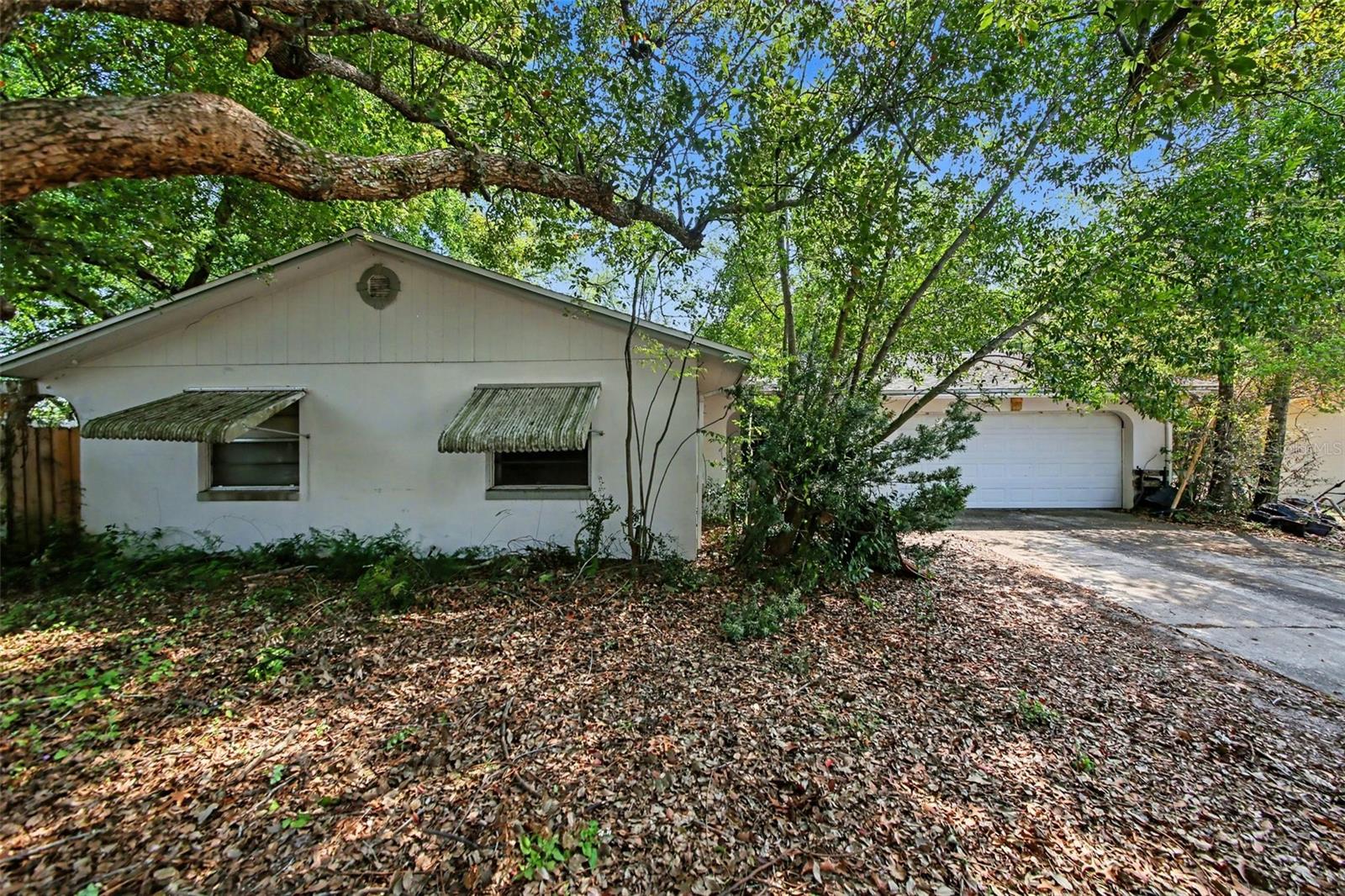 LAKE KATHRYN WOODS 1ST ADD - Residential