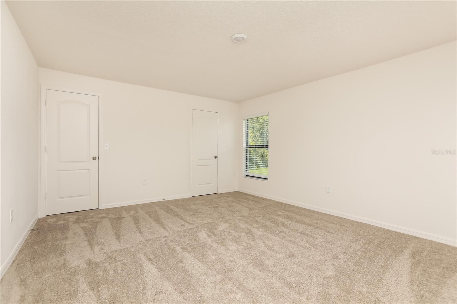 MEADOW RIDGE/GRAND ISLAND PH 2 - Residential Lease