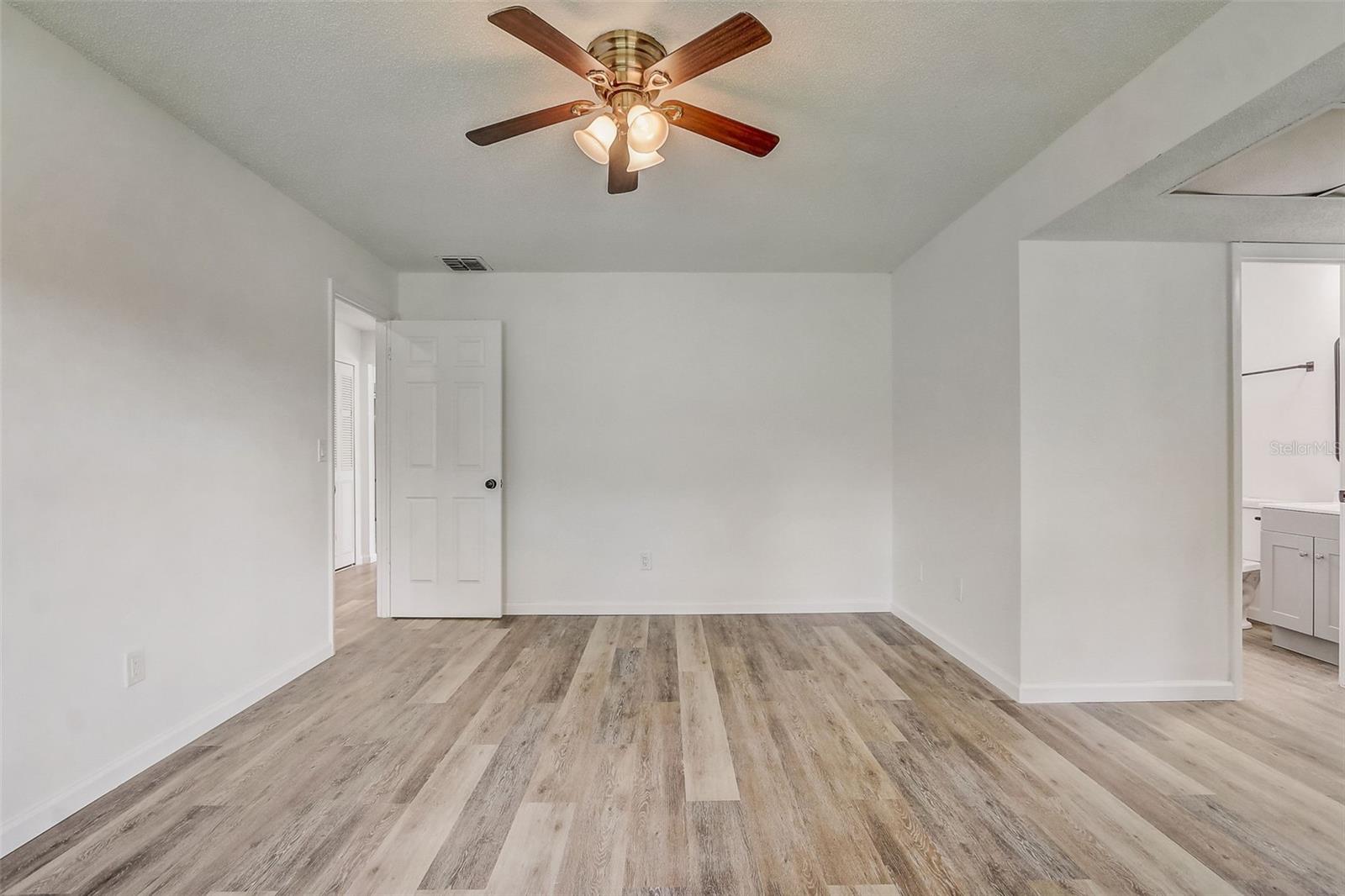 SPRING OAKS UNIT 3 - Residential