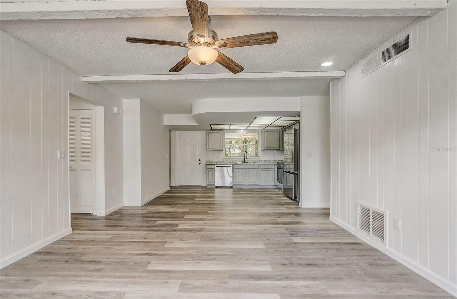 SPRING OAKS UNIT 3 - Residential