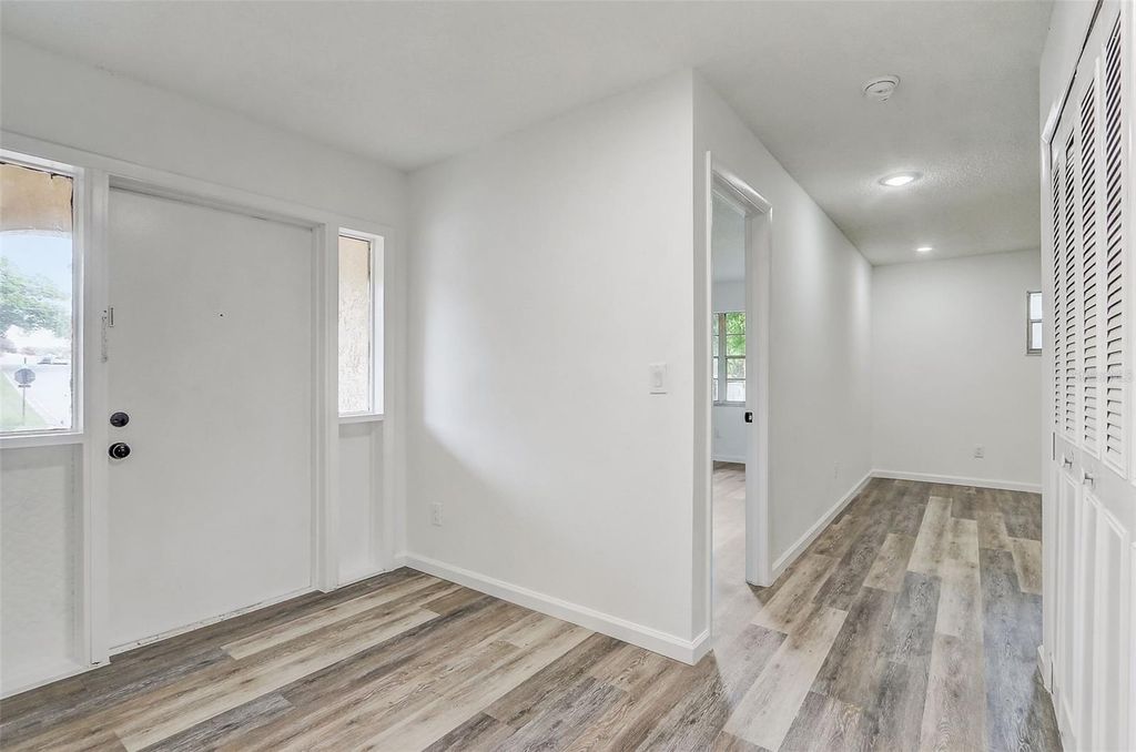 Photo of 665 Little Wekiva Road, Altamonte Springs, FL 32714 (MLS # O6409296)