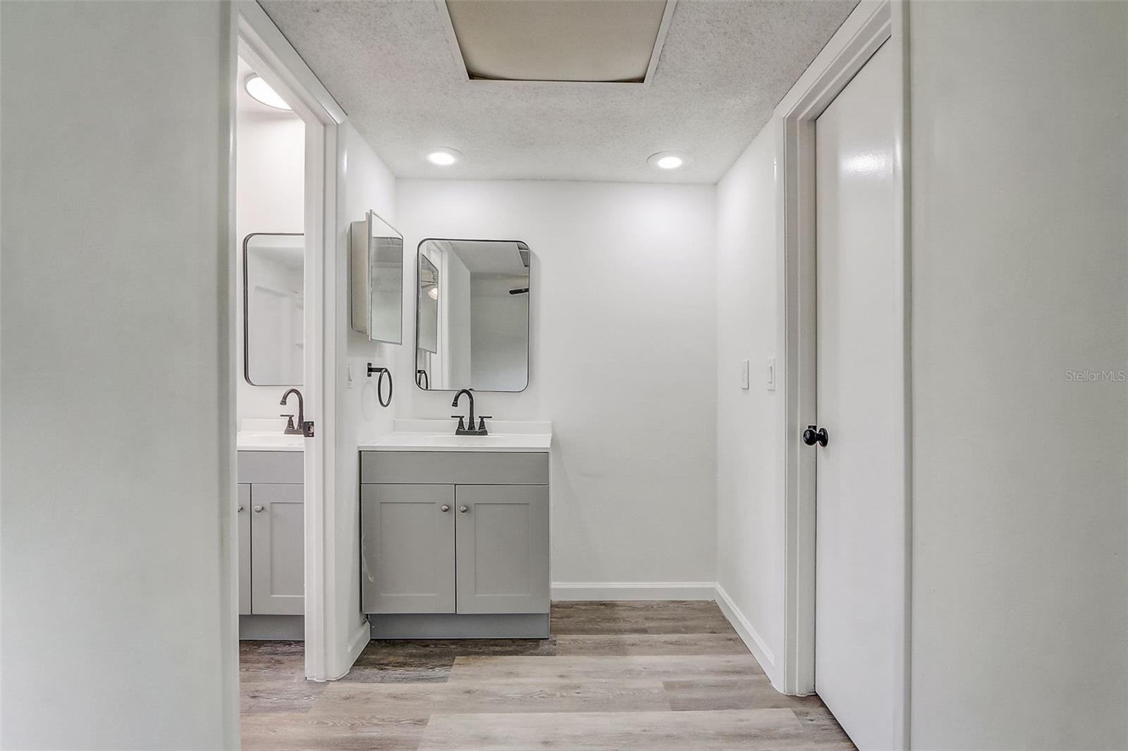 SPRING OAKS UNIT 3 - Residential