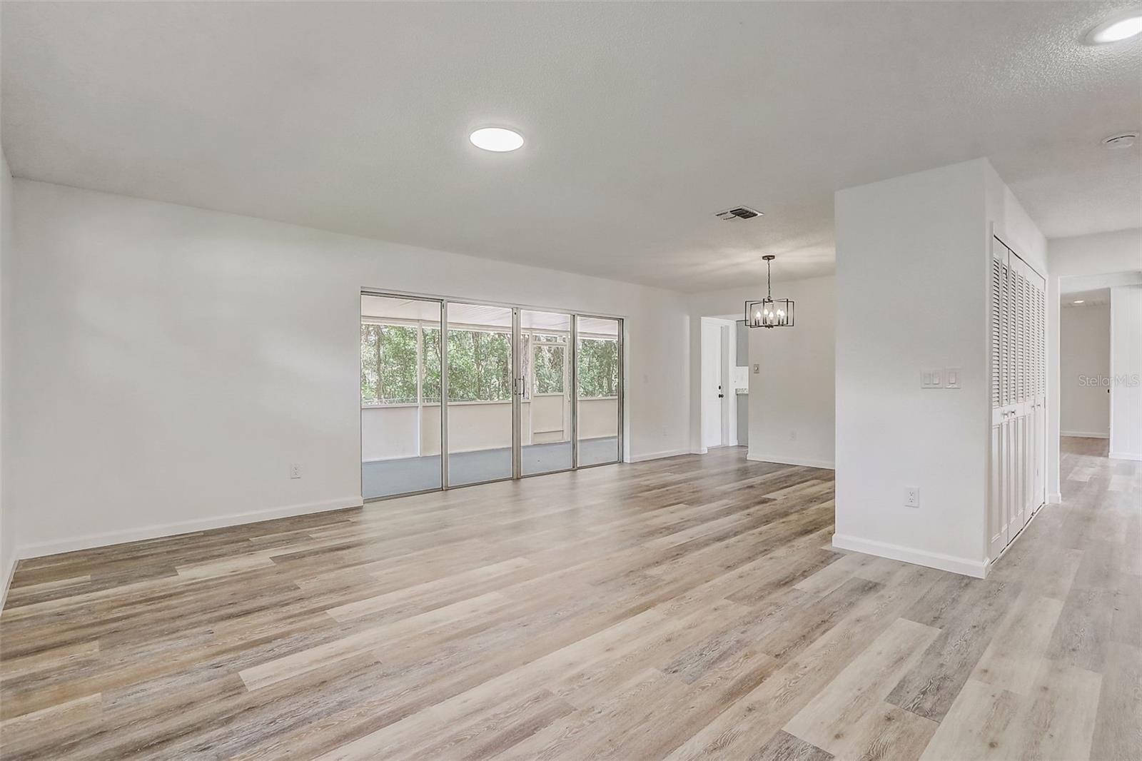 SPRING OAKS UNIT 3 - Residential