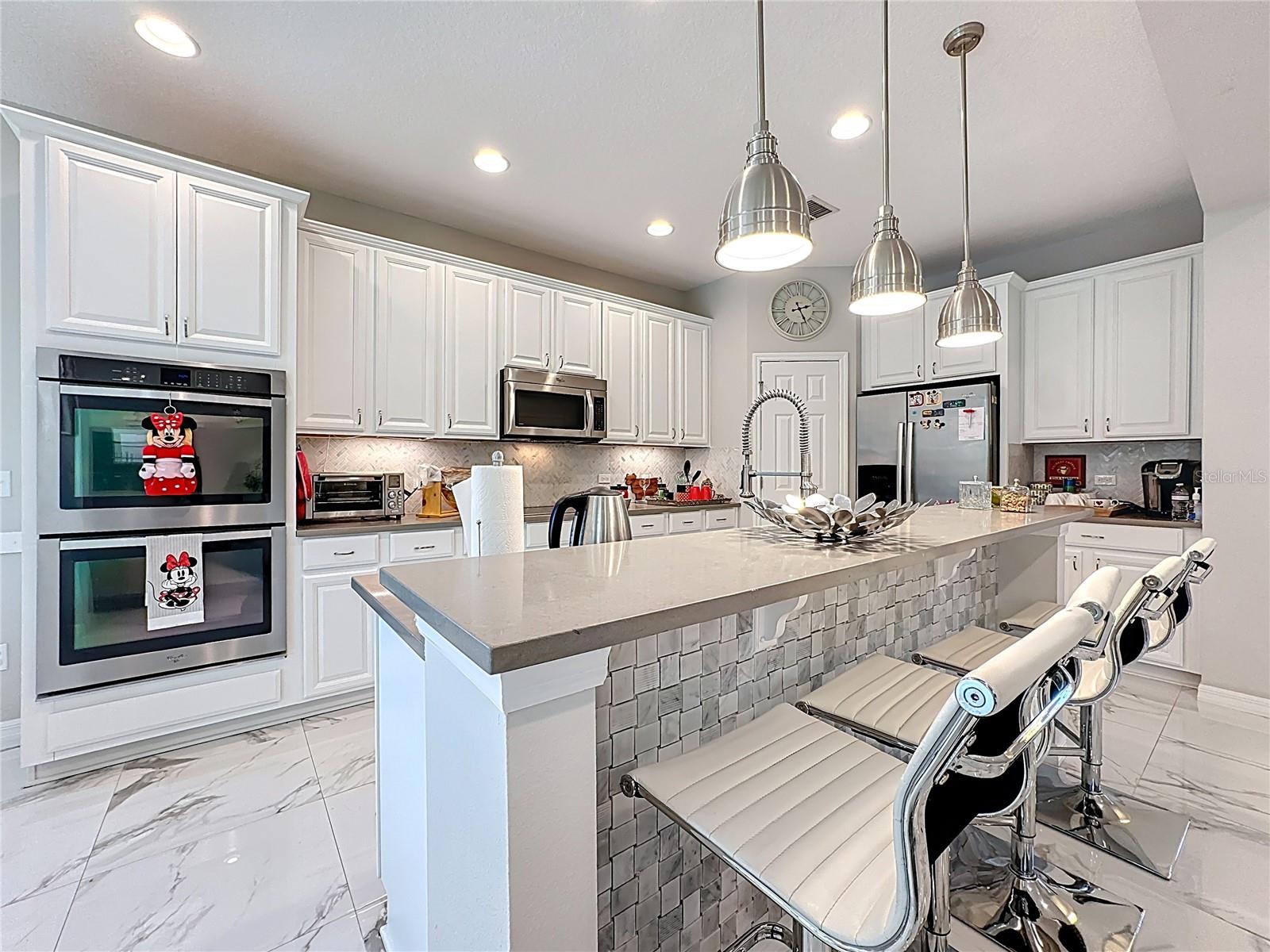 JOHNS LAKE POINTE A & S - Residential