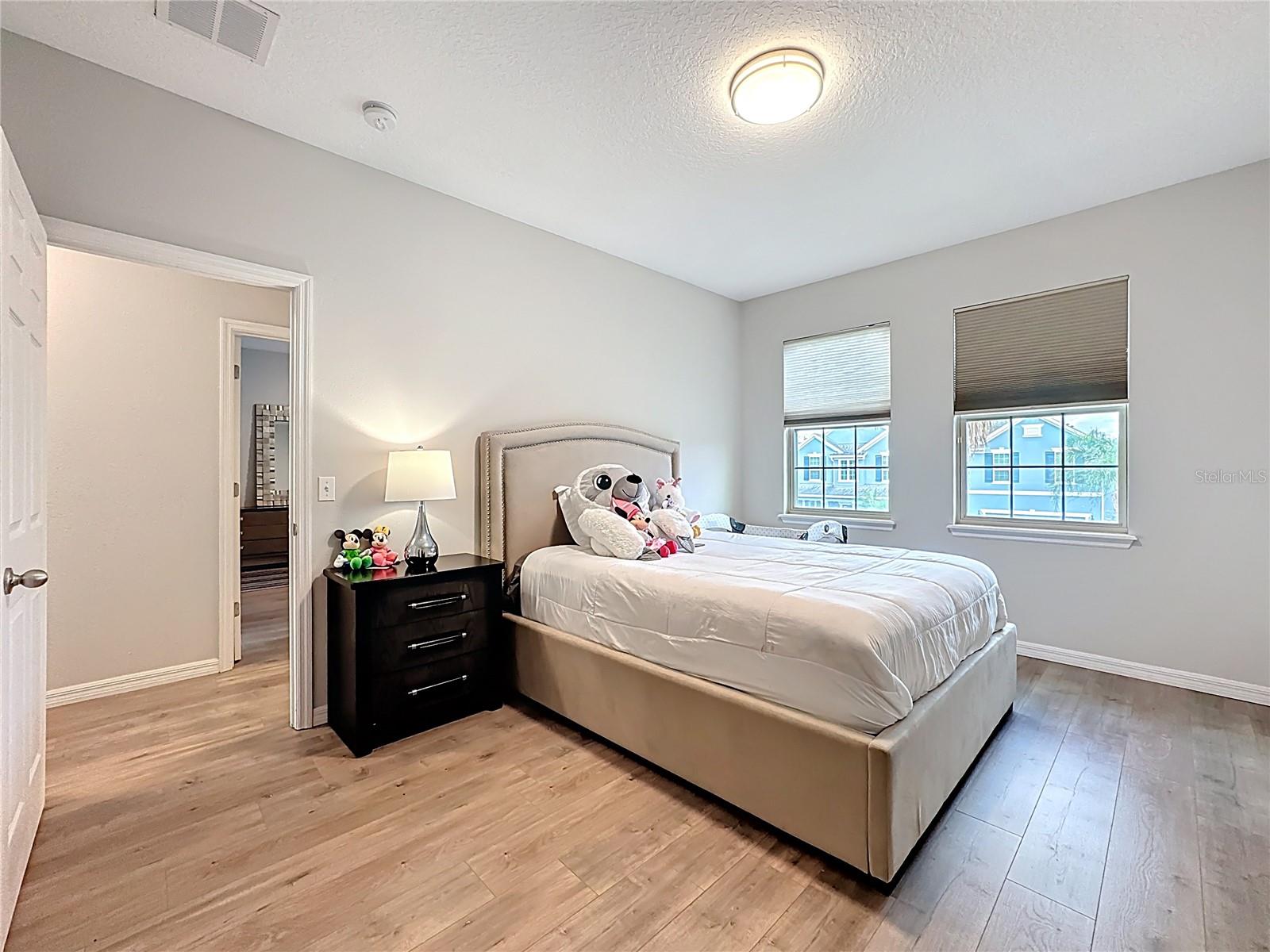 JOHNS LAKE POINTE A & S - Residential