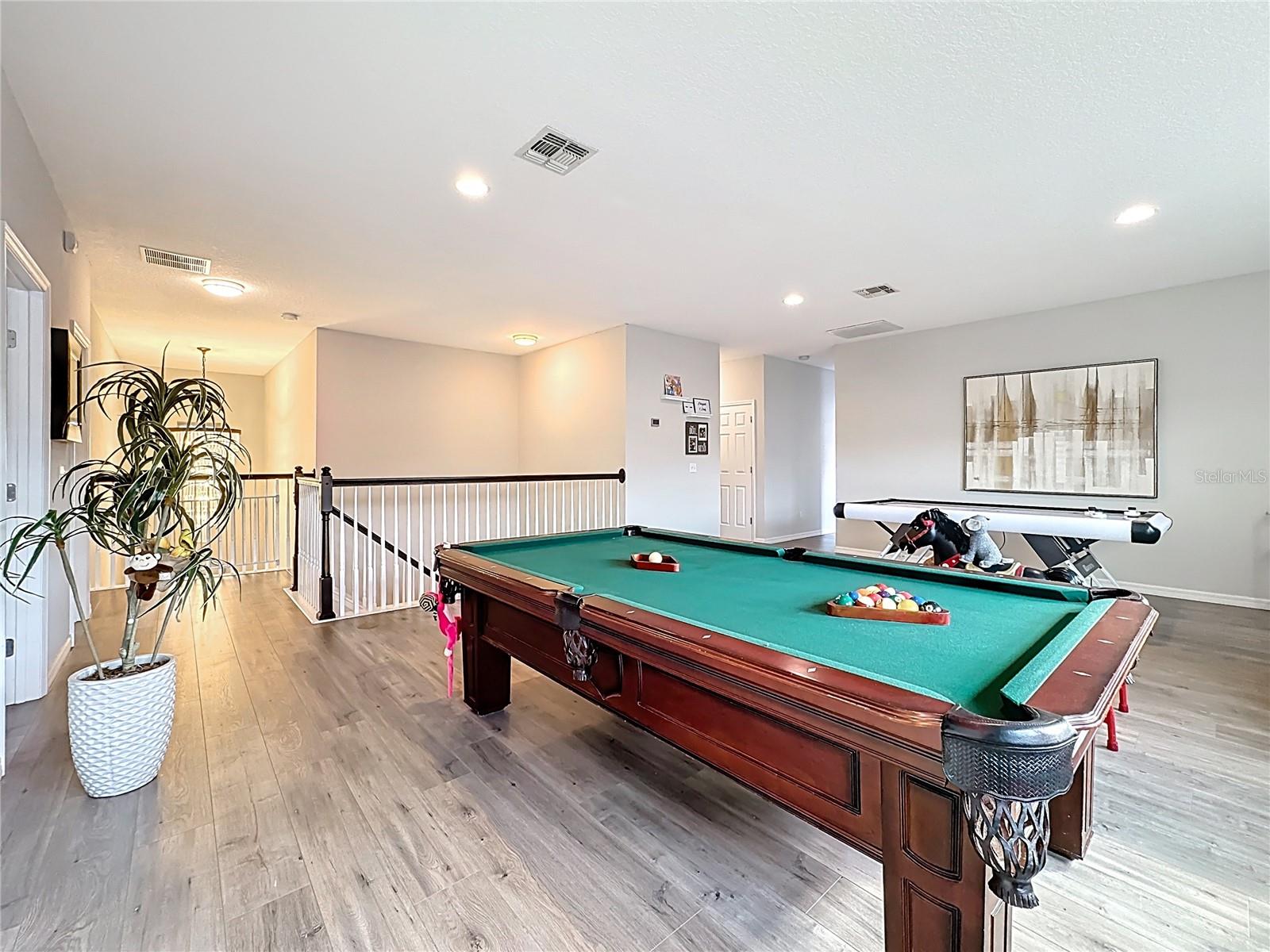 JOHNS LAKE POINTE A & S - Residential