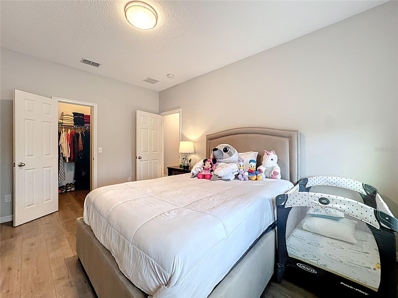 JOHNS LAKE POINTE A & S - Residential