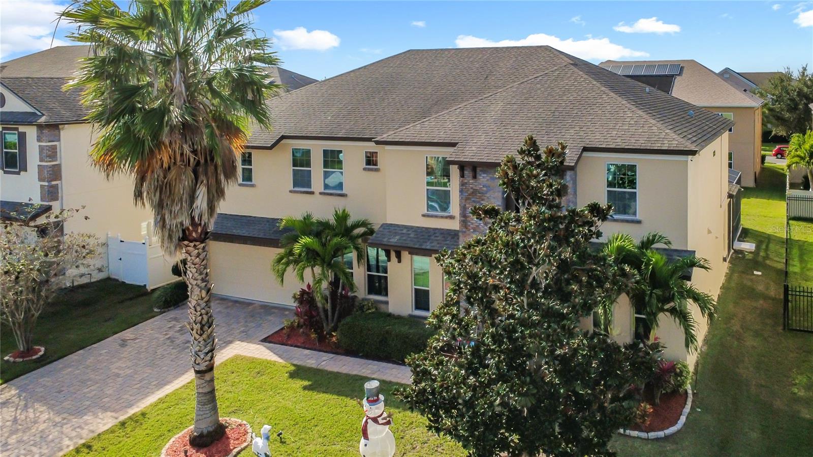 15327 HERON HIDEAWAY CIRCLE