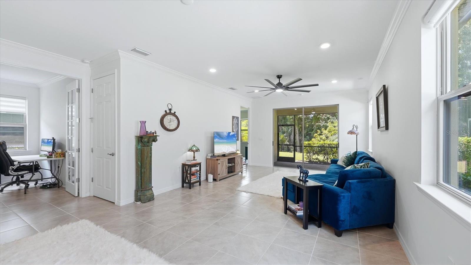 TOSCANA ISLES PH 5 UN 2 - Residential