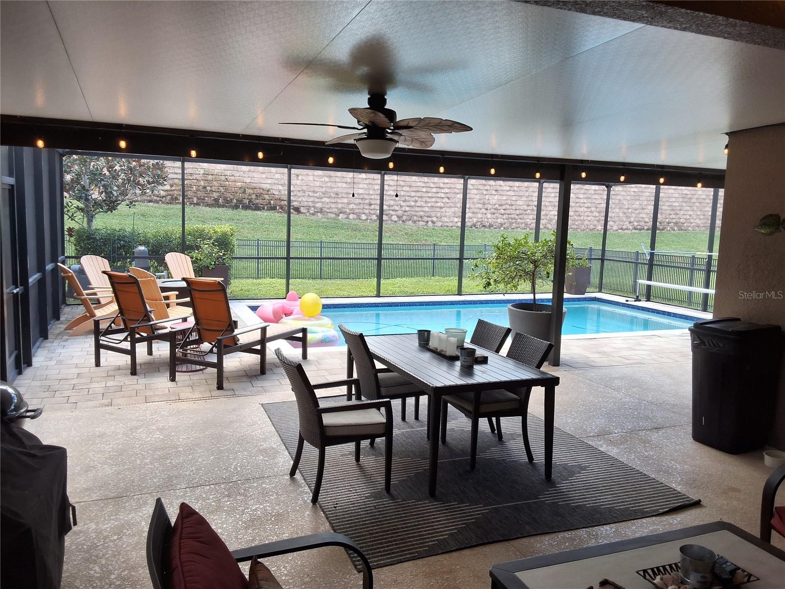 CASCADES/GROVELAND PH 5 - Residential