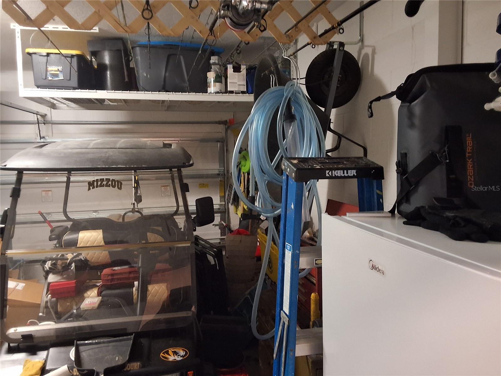 CASCADES/GROVELAND PH 5 - Residential