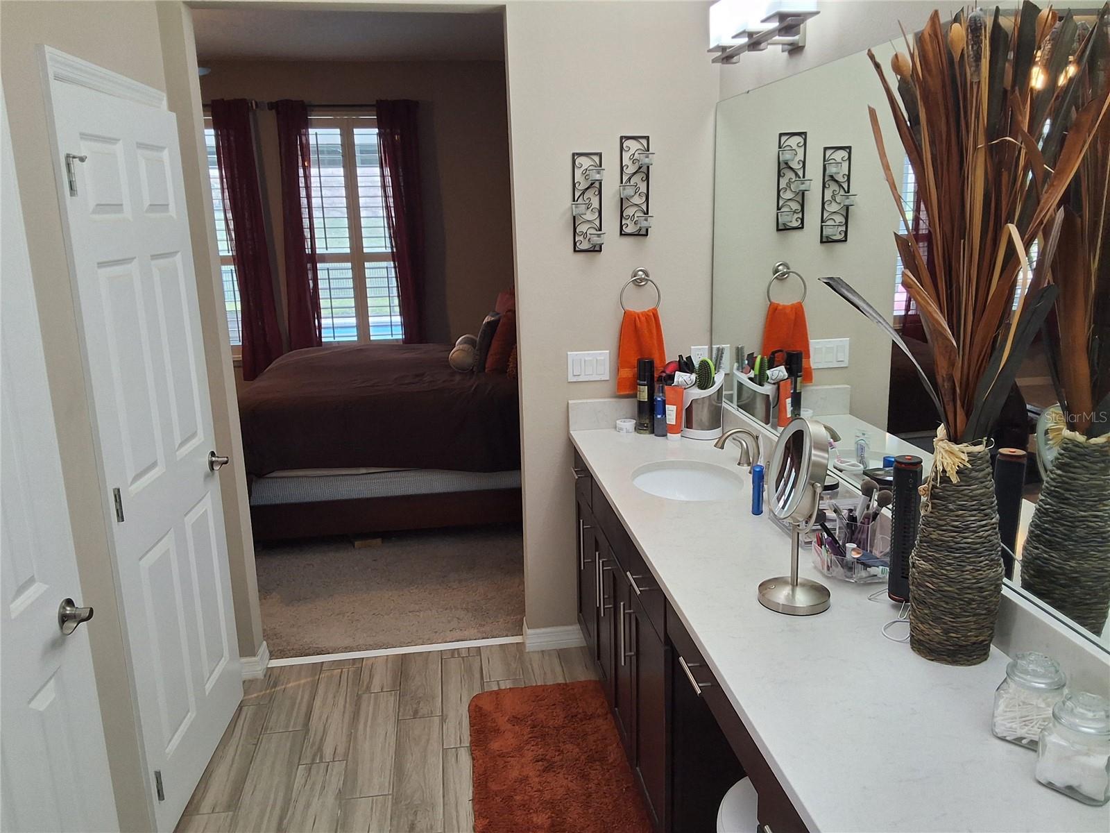 CASCADES/GROVELAND PH 5 - Residential