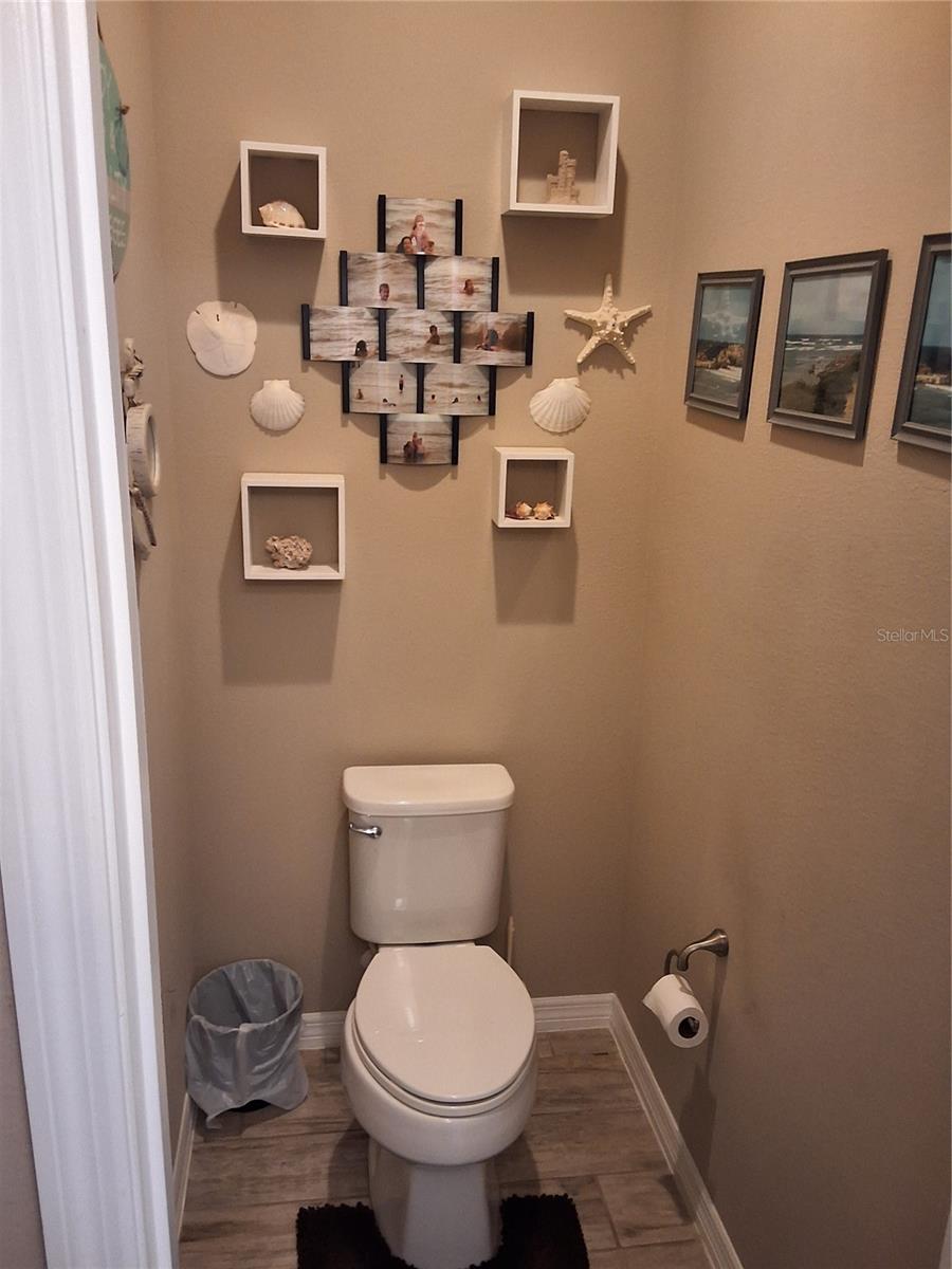 CASCADES/GROVELAND PH 5 - Residential