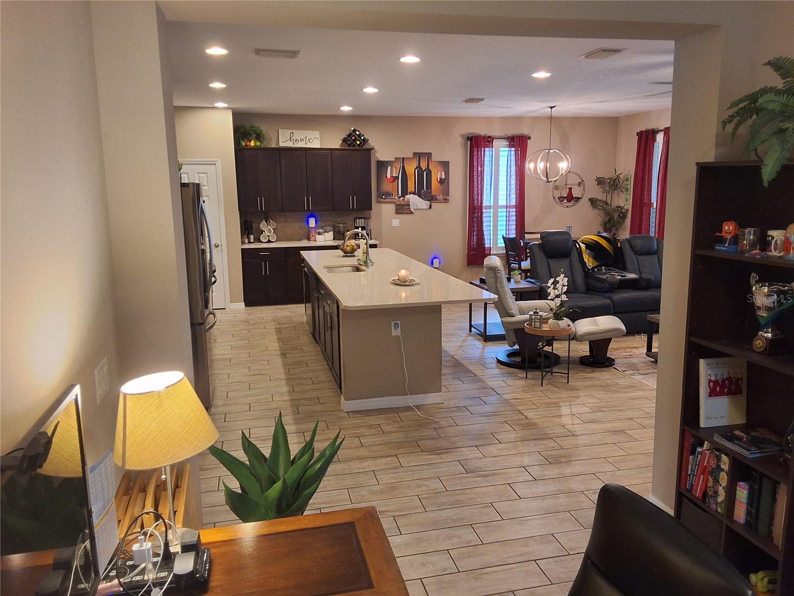 CASCADES/GROVELAND PH 5 - Residential