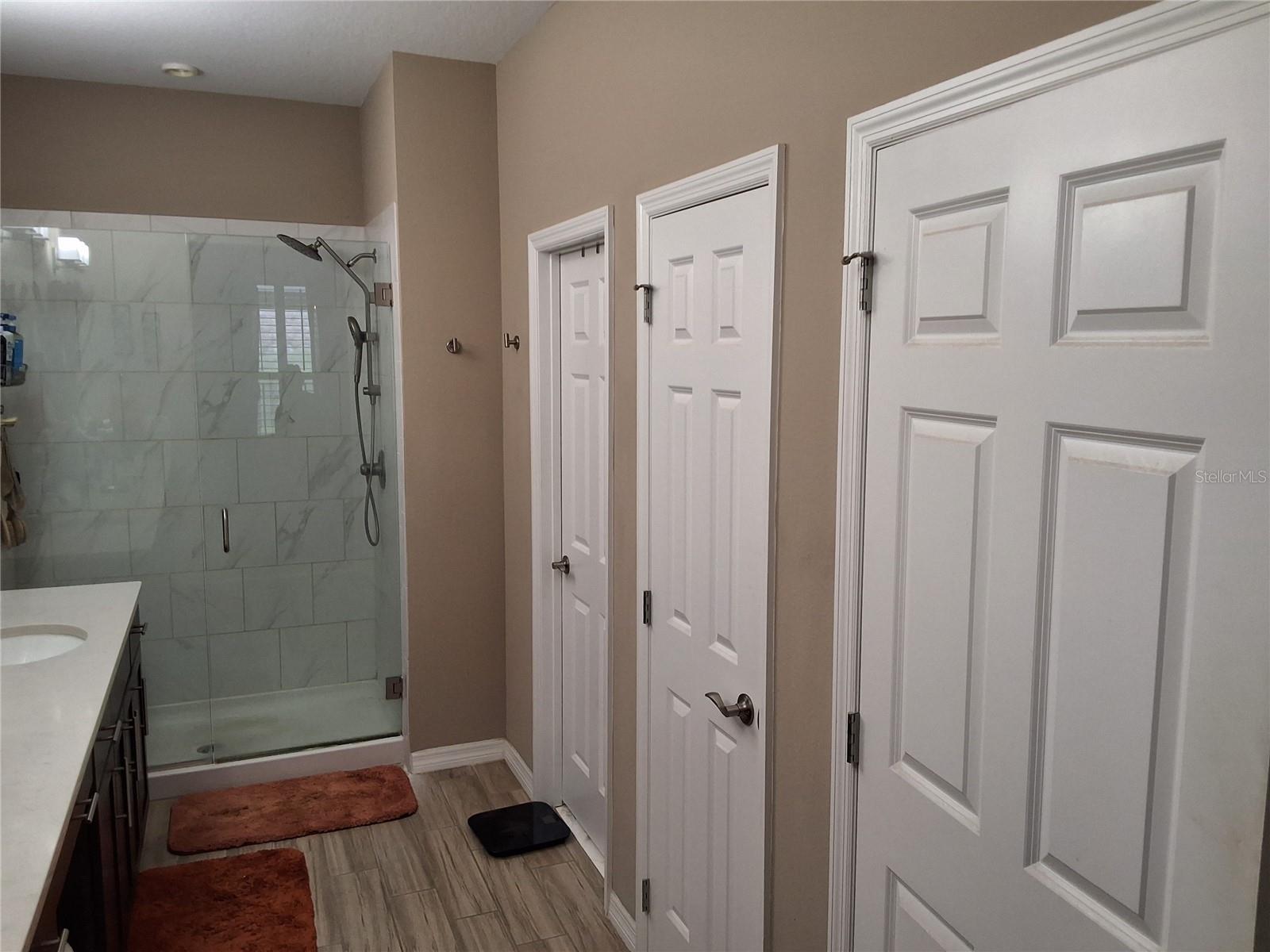 CASCADES/GROVELAND PH 5 - Residential