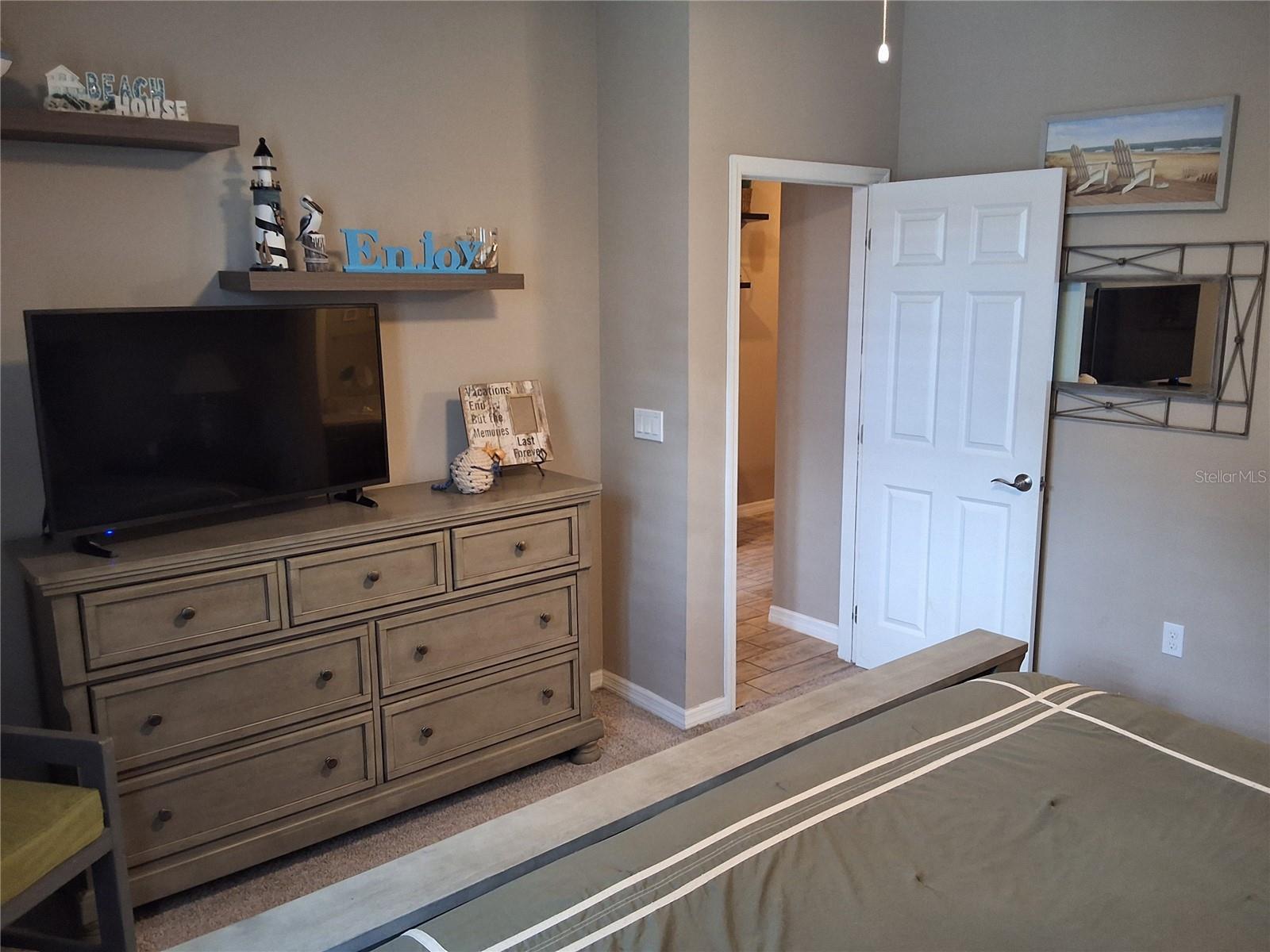 CASCADES/GROVELAND PH 5 - Residential