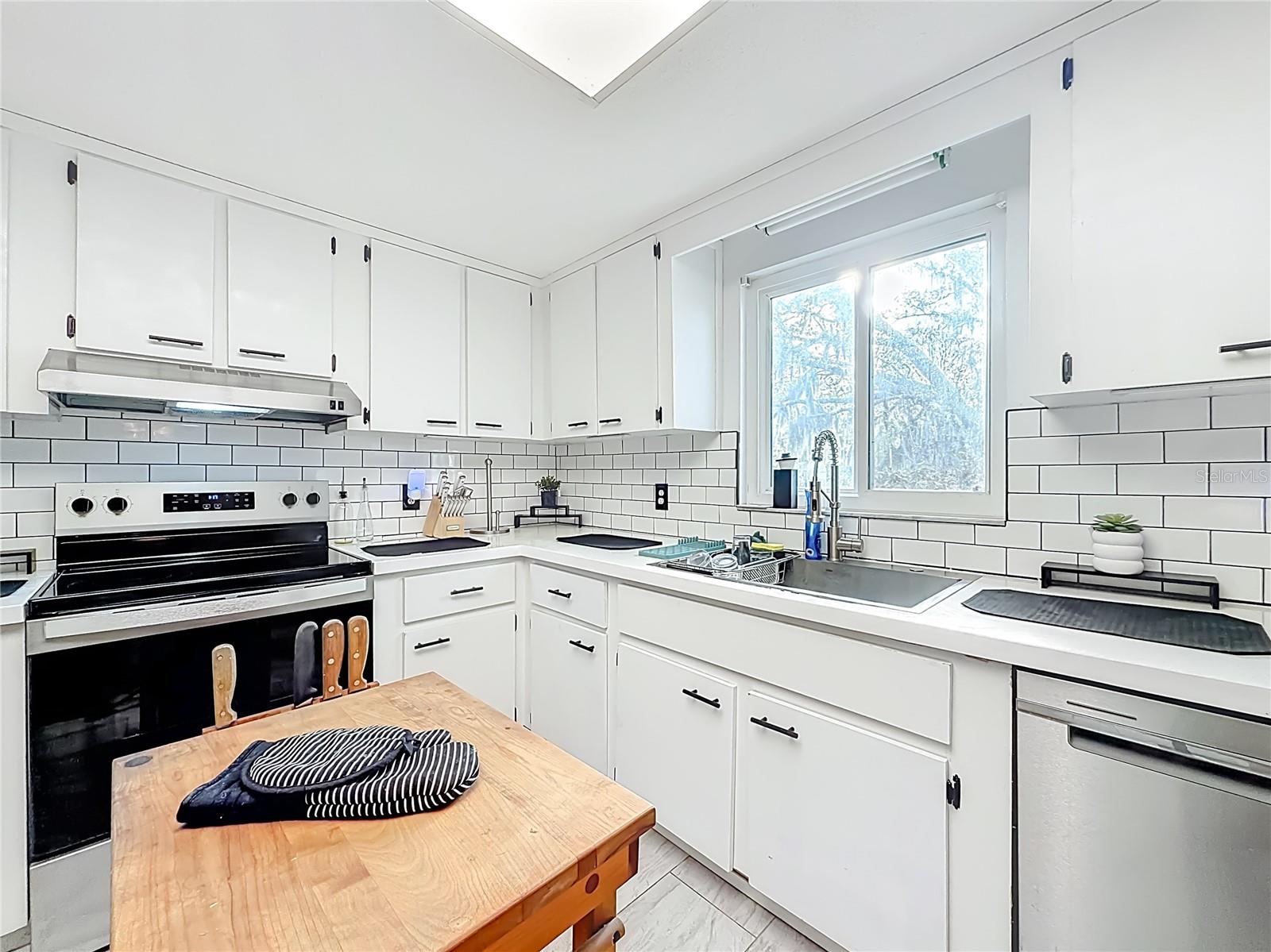 YATES SCENIC GARDENS UNREC SUB - Residential