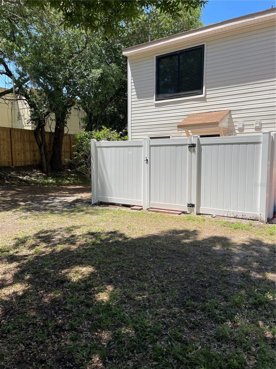 KENTWOOD PARK - Residential