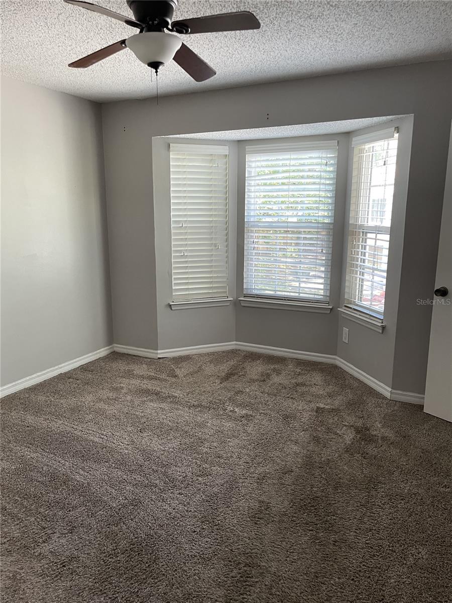 KENTWOOD PARK - Residential