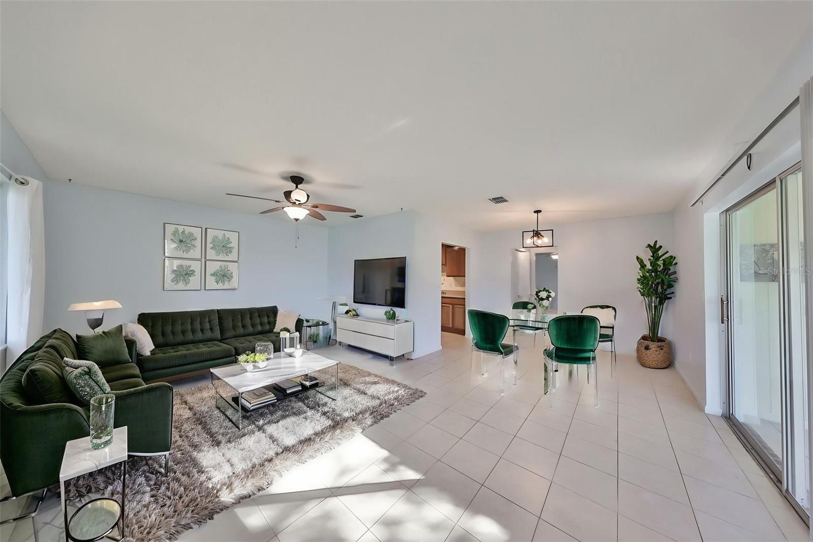 DORCHESTER D CONDO REVIS - Residential