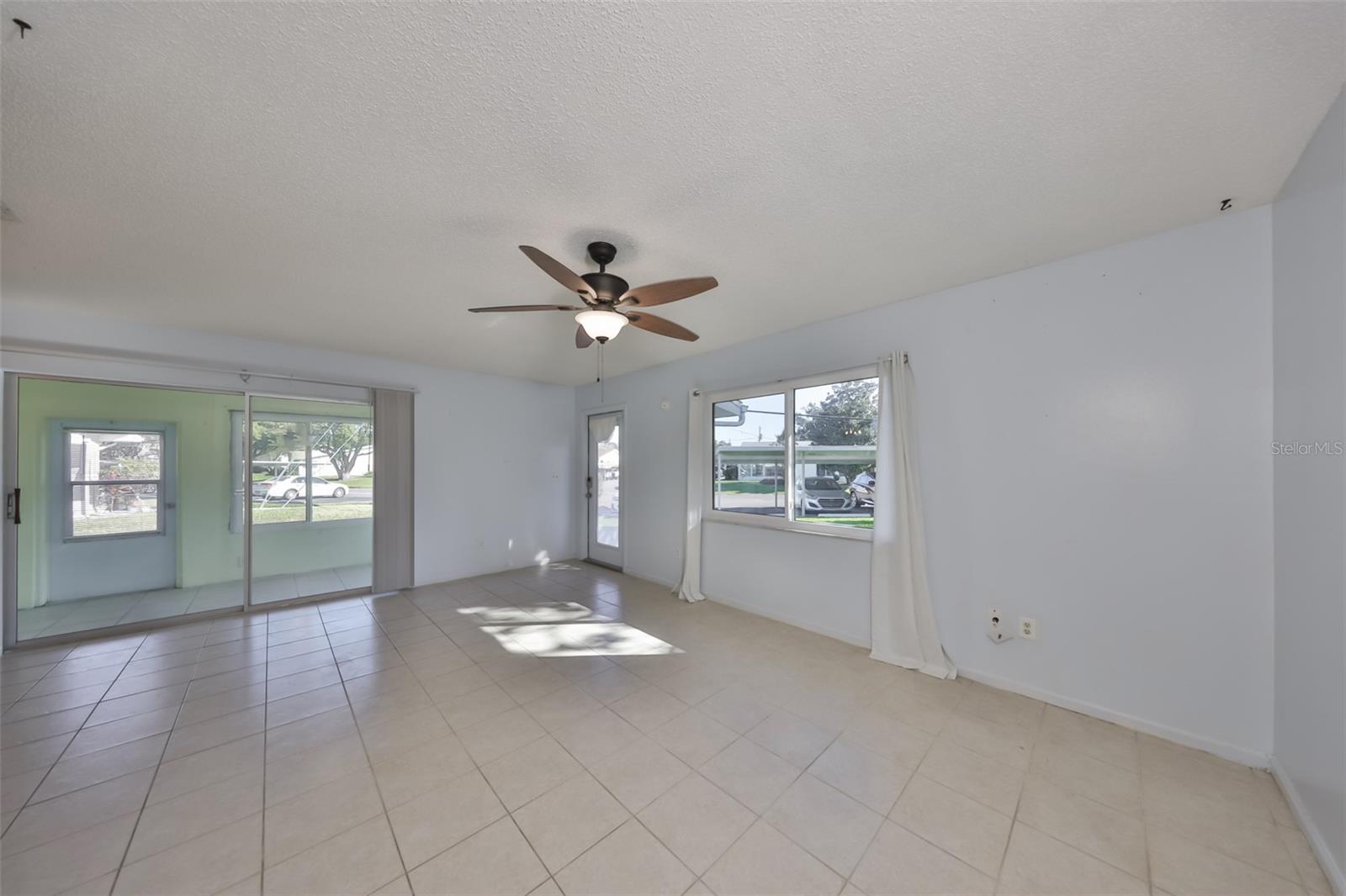 DORCHESTER D CONDO REVIS - Residential