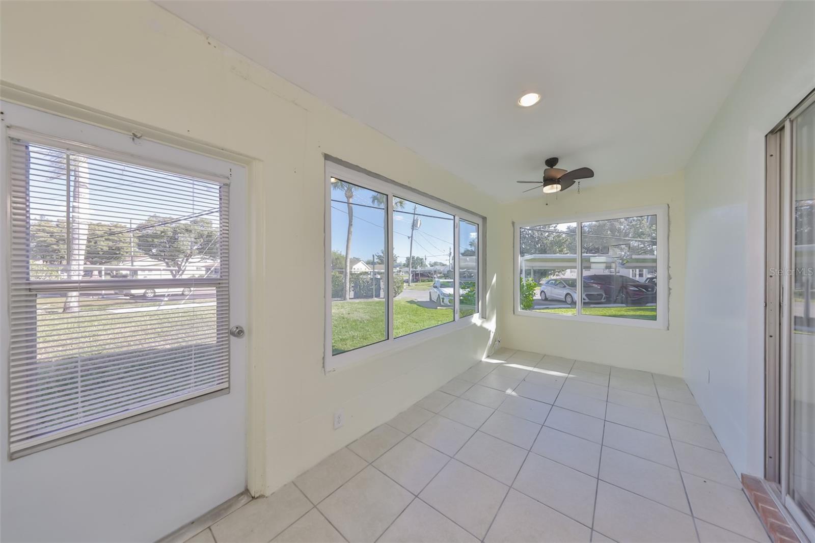 DORCHESTER D CONDO REVIS - Residential