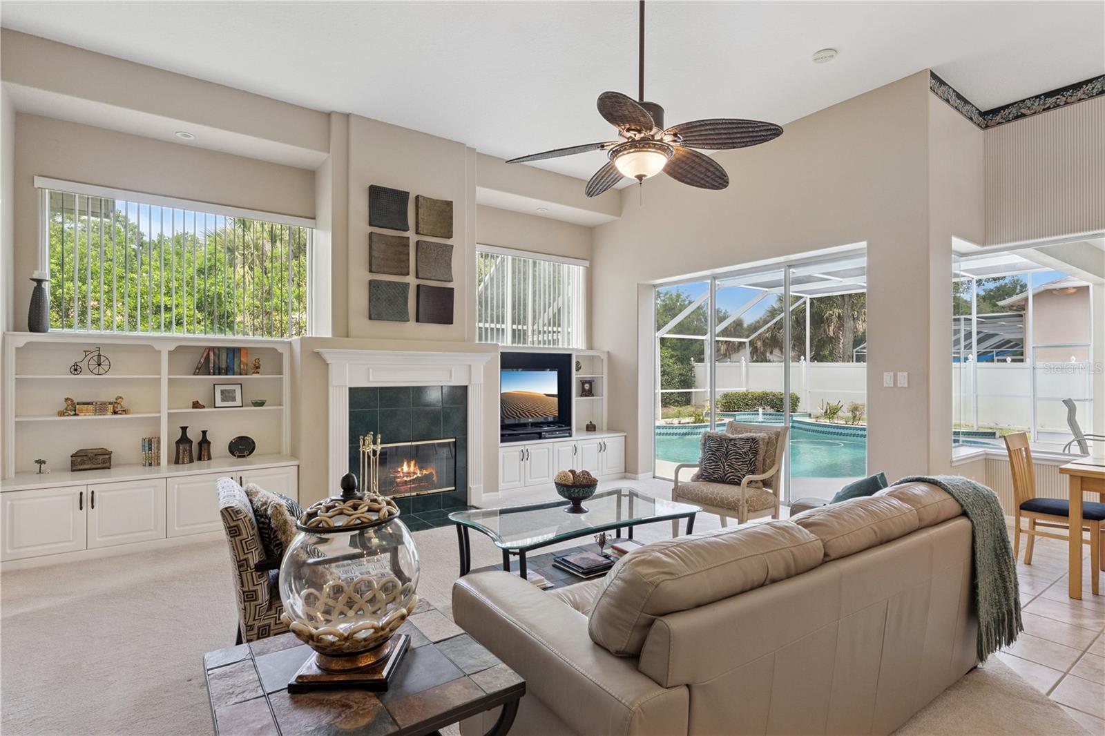 3823 WINDING LAKE CIRCLE
