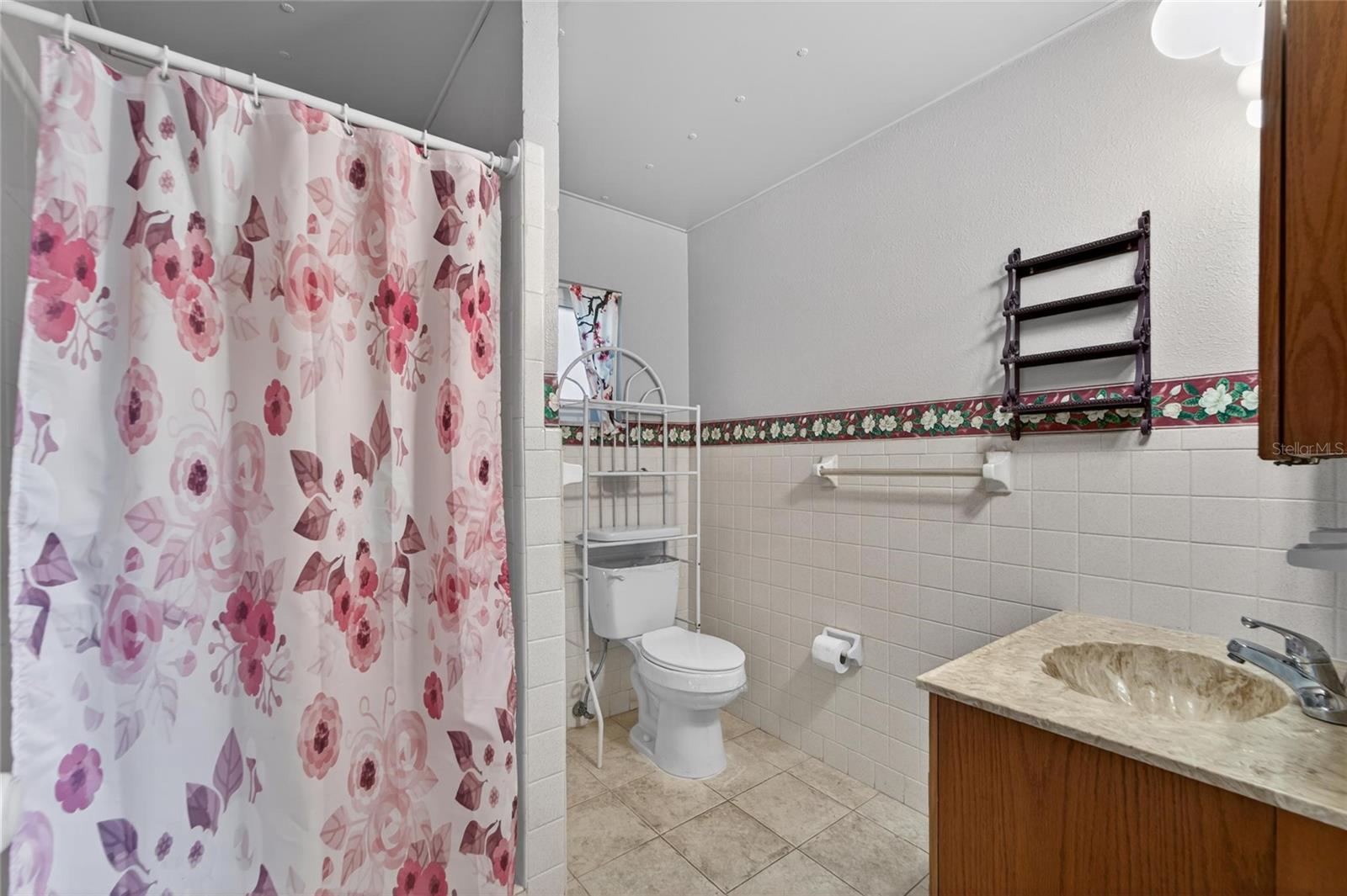 GEM ESTATES - Residential