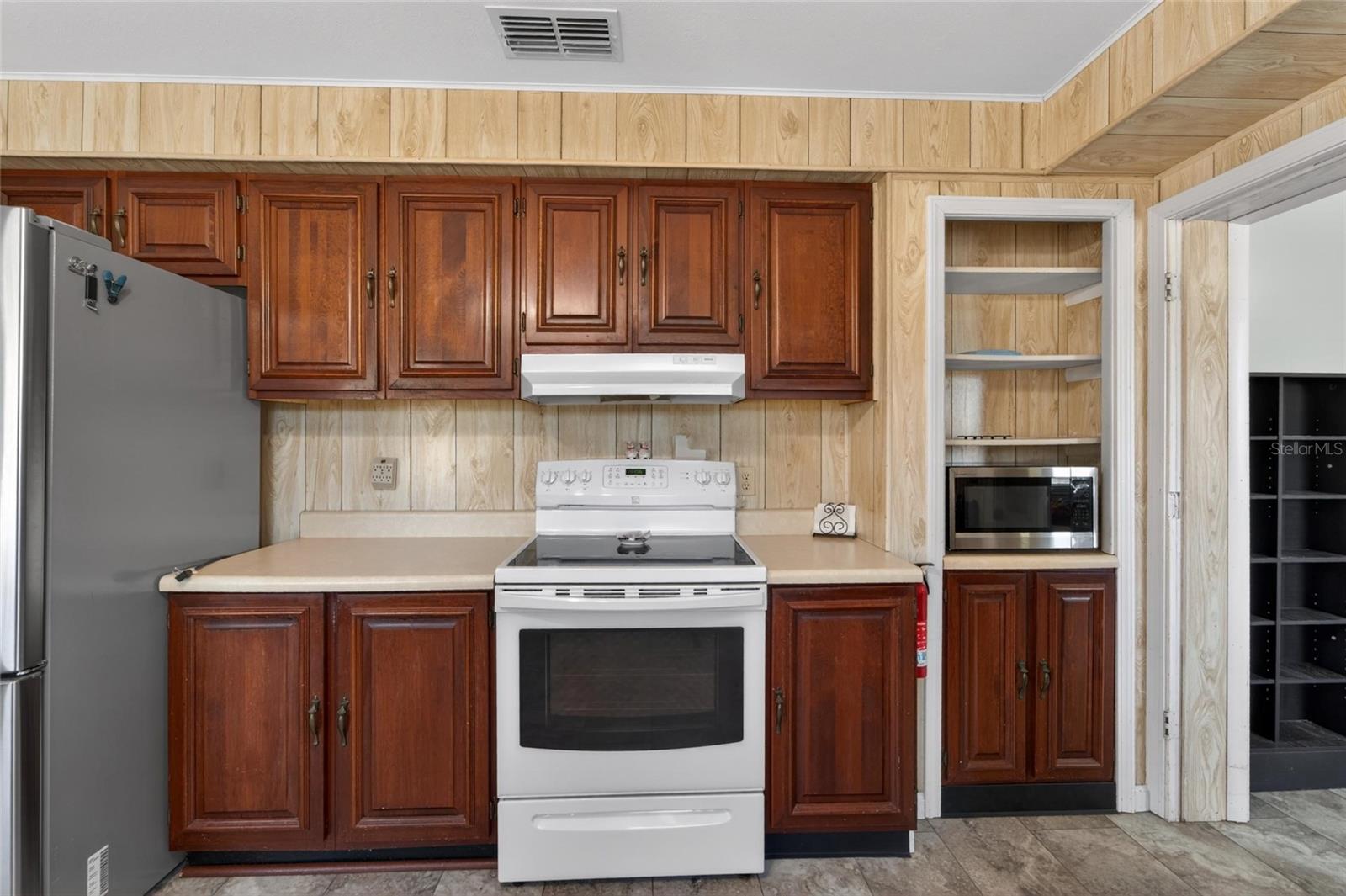 GEM ESTATES - Residential