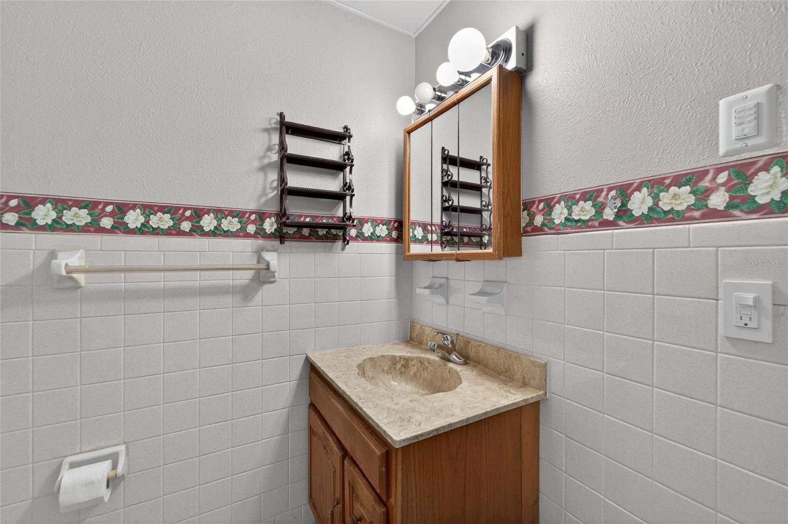 GEM ESTATES - Residential