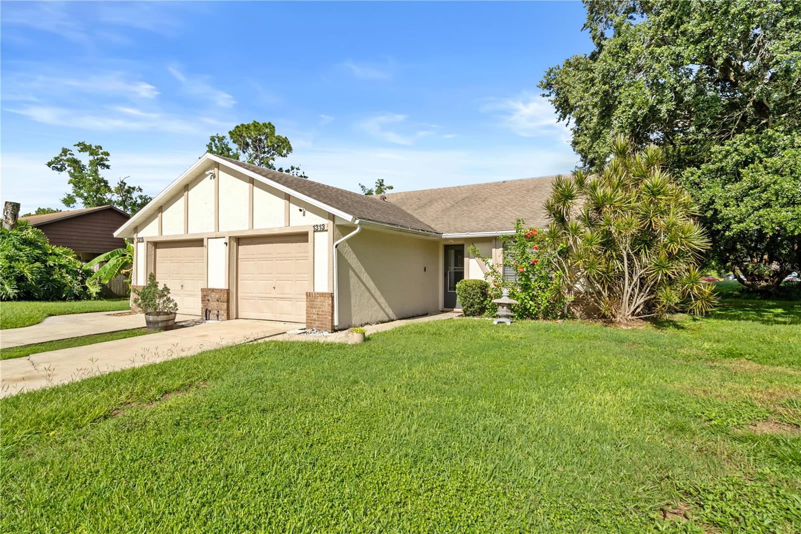 1315 PLEASANT OAK LANE