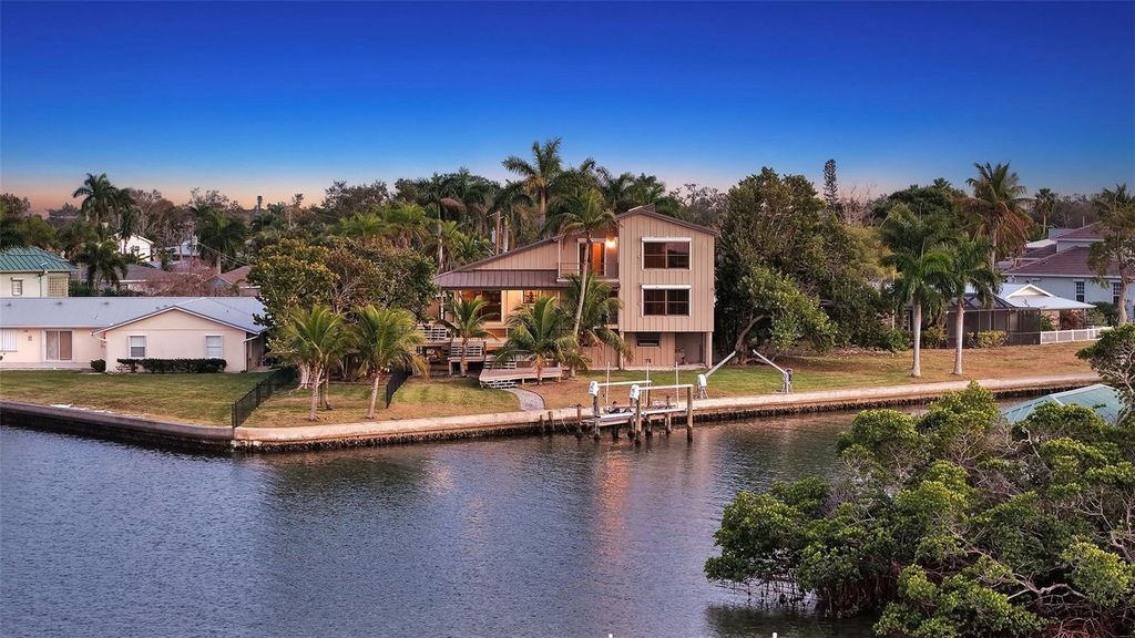 Photo of 4367 Pompano Lane, Palmetto, FL 34221 (MLS # A4679882)