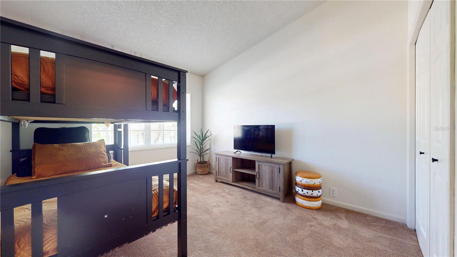 PELICAN PLACE NORTH - Residential