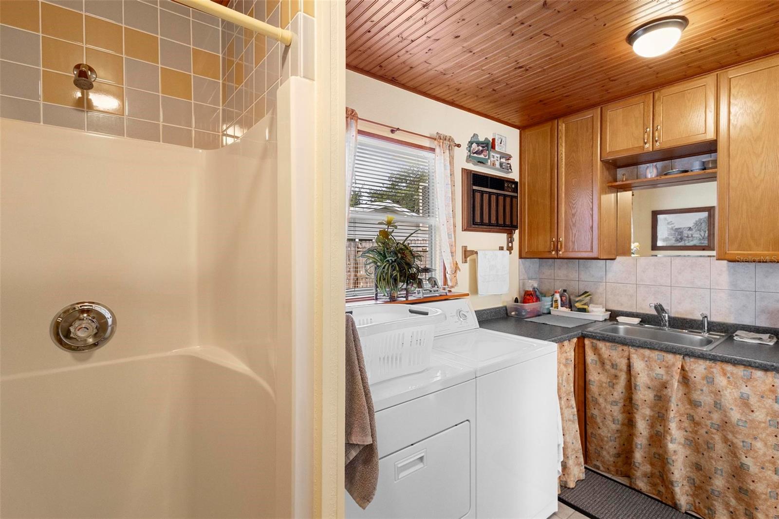 DELAND HIGHLANDS ADD 06 - Residential