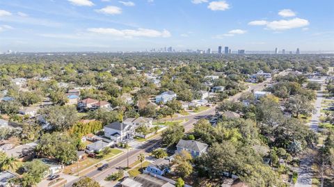 A home in TAMPA