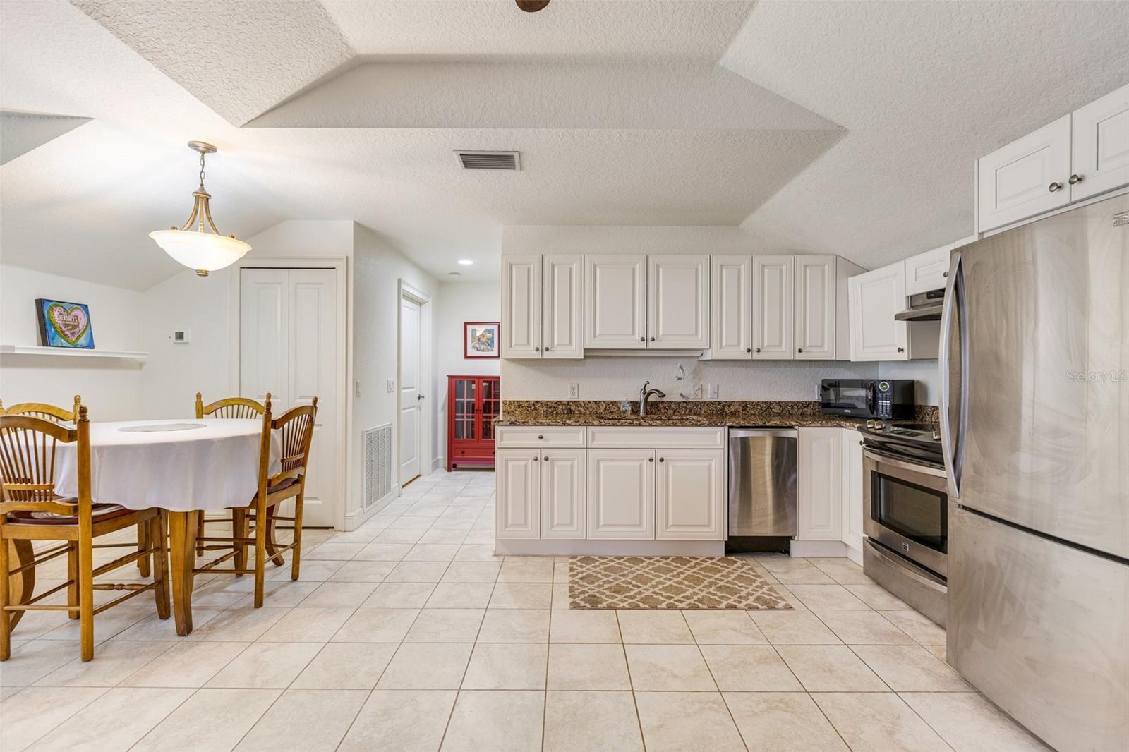 FOXWOOD AT PANTHER RIDGE - Residential