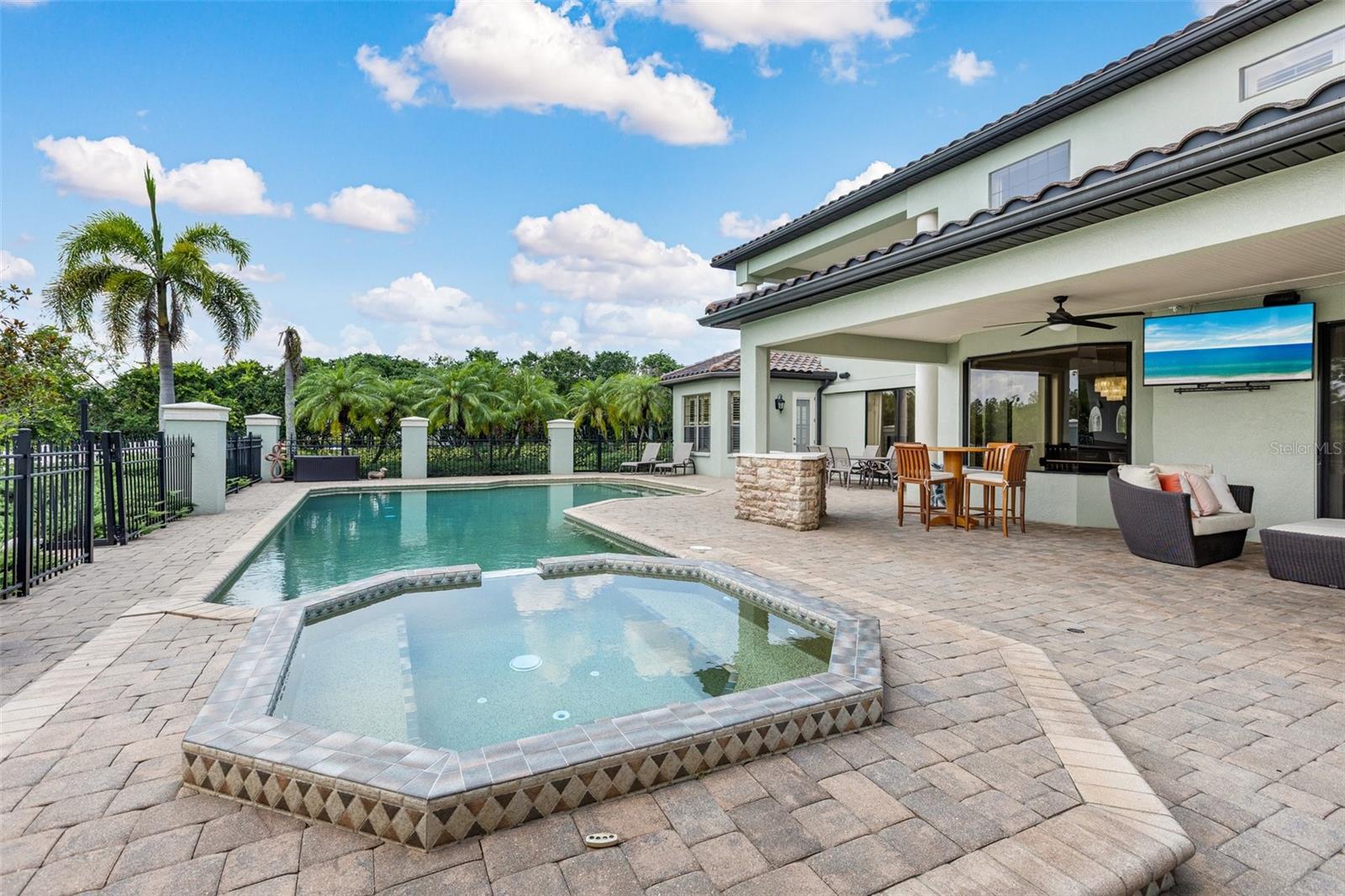 FOXWOOD AT PANTHER RIDGE - Residential