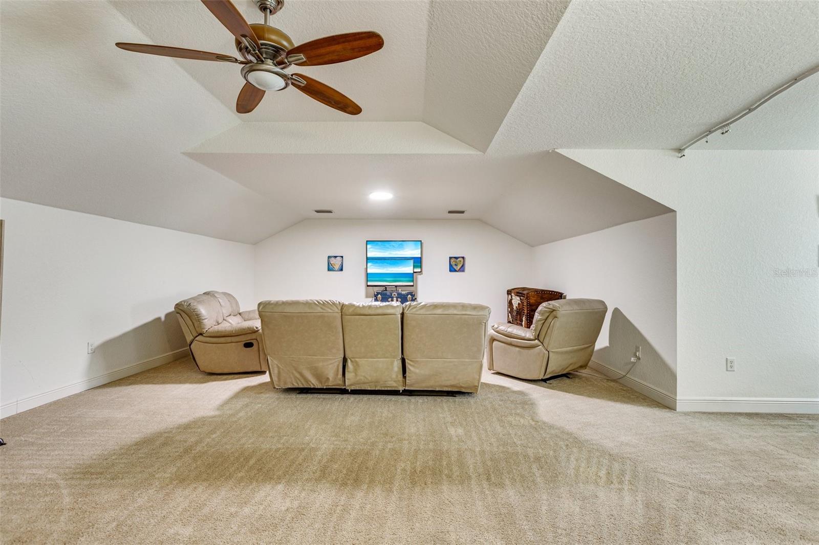 FOXWOOD AT PANTHER RIDGE - Residential