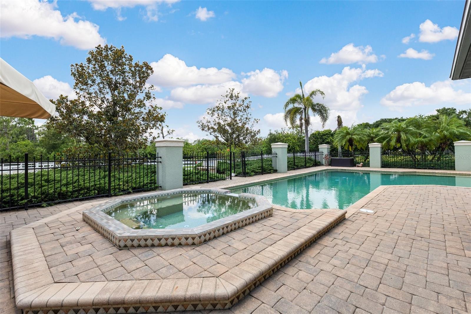 FOXWOOD AT PANTHER RIDGE - Residential