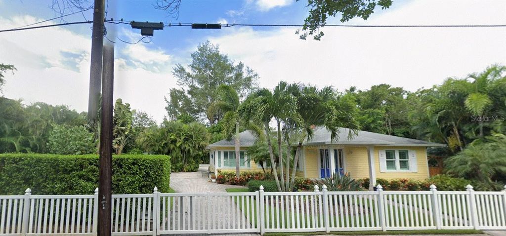 Photo of 3473 Hamilton Avenue, Sarasota, FL 34242 (MLS # A4675479)