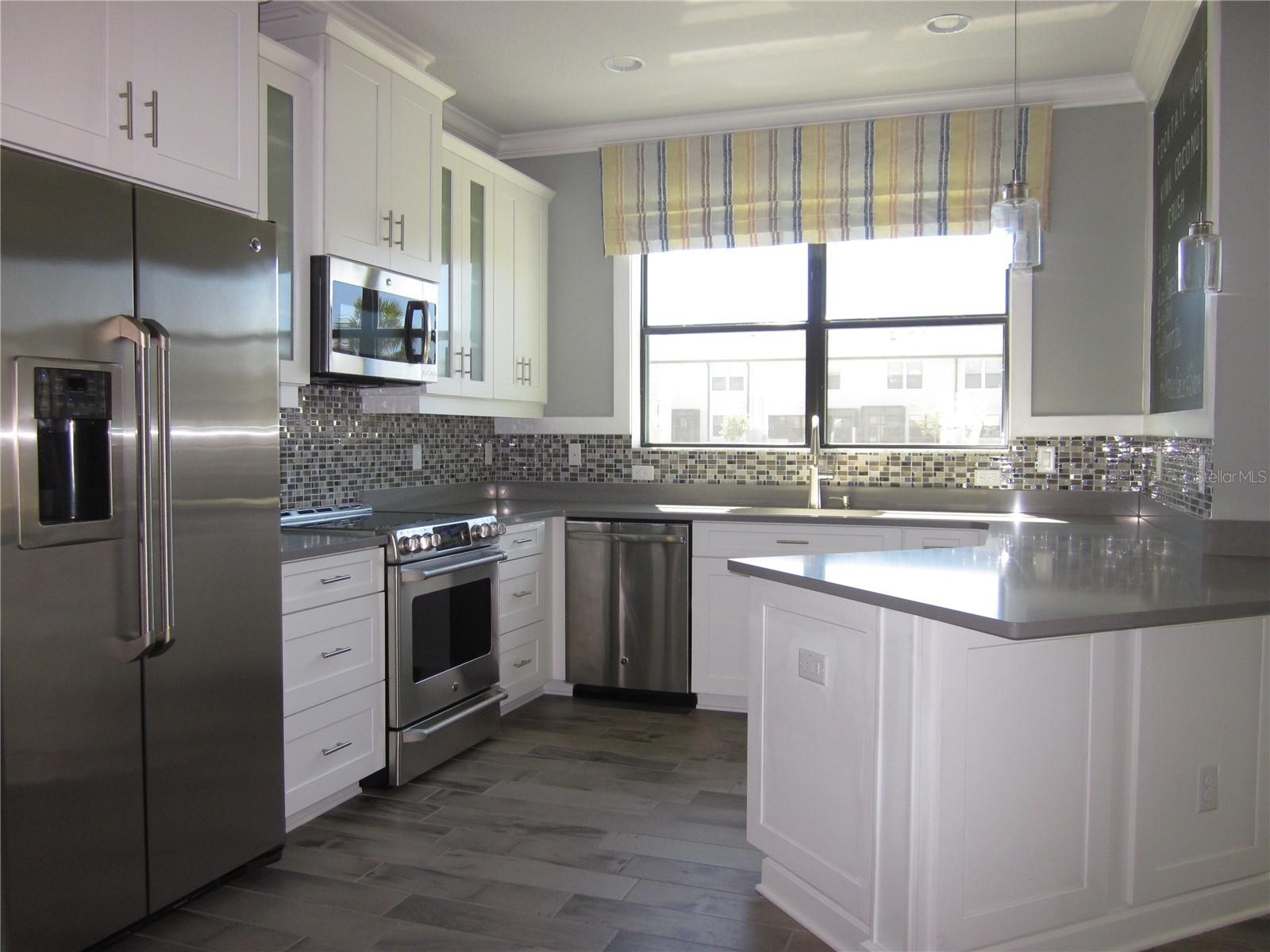 9109 FOX SPARROW ROAD