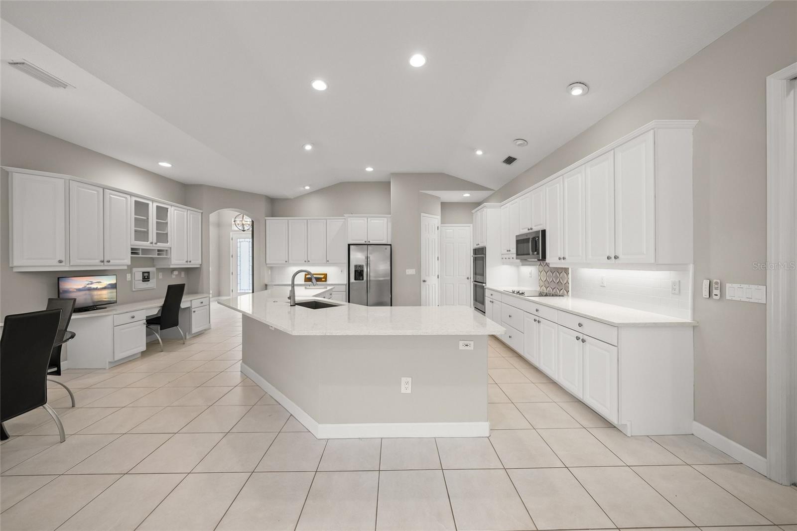 MISTY CREEK - Residential